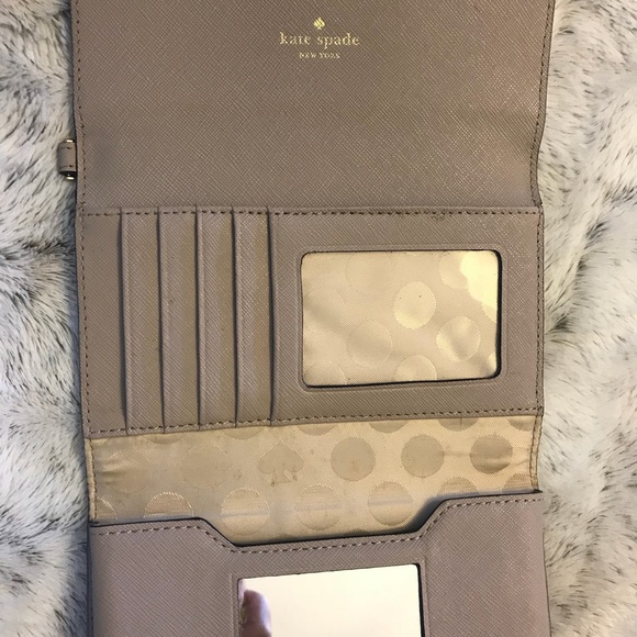 Kate Spade Wallet and Phone case - Picture 6 of 8